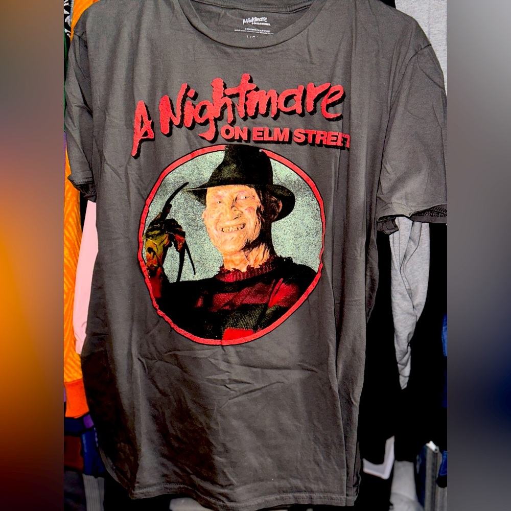 Nightmare on elm st. Size L - brand new